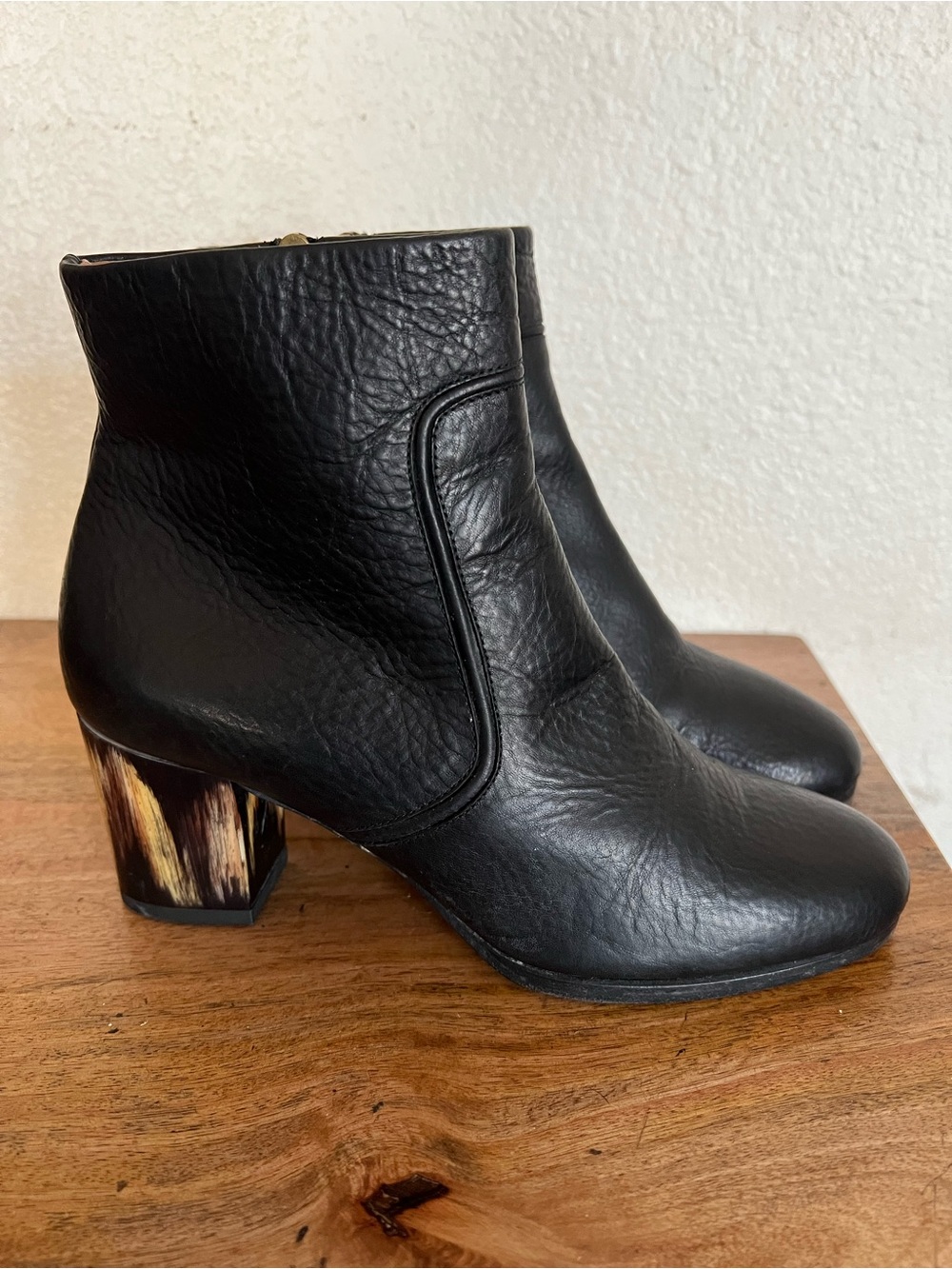 Ralph Lauren Purple Label Leather Ankle Boots Black brown heel, Size 37 B